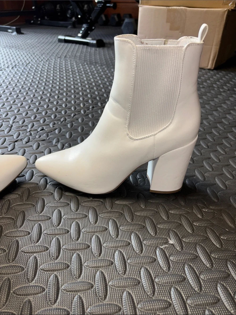 White Women's Chelsea Block Heel Ankle Boots